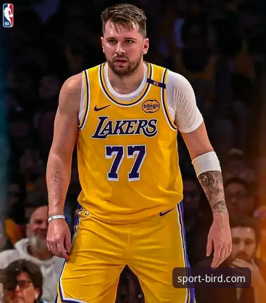 东契奇43分率湖人取胜详解：一场进攻盛宴的实战复盘